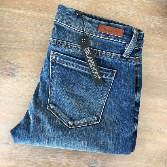 BLANKNYC Skinny Classique Jeans - Picture 6 of 7